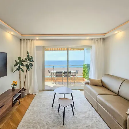 4 Guests Front Of The Sea Vakantiehuis Antibes