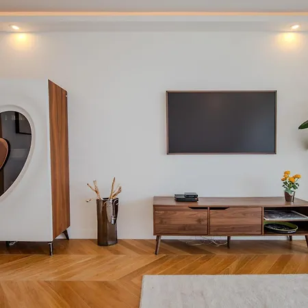 4 Guests Front Of The Sea * Antibes